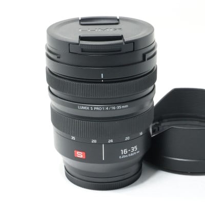 LUMIX S PRO 16-35mm F4 S-R1635