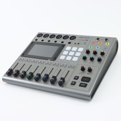 PodTrak P8 [ポッドキャスト用ポータブルマルチトラックレコーダー]