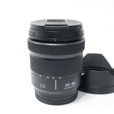 LUMIX S 20-60mm F3.5-5.6 S-R2060