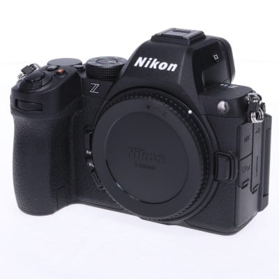 Z5II ボディ