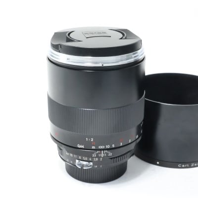 Makro Planar T* 2/100 ZF