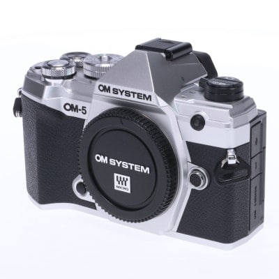 OM SYSTEM OM-5 ボディー シルバー