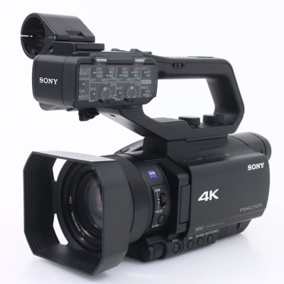 HXR-NX80