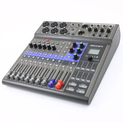 LiveTrak L-8