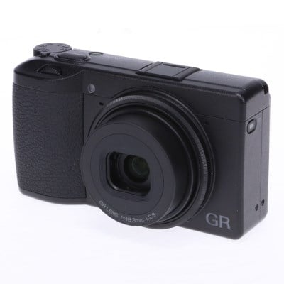 RICOH GR III