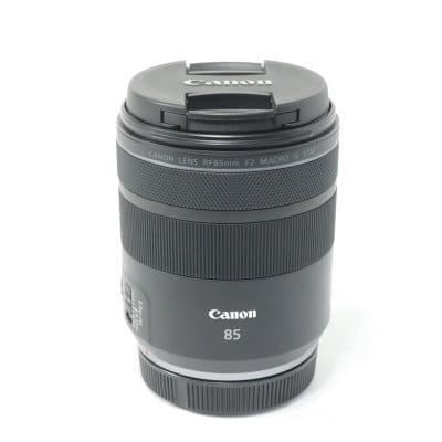RF85mm F2 MACRO IS STM
