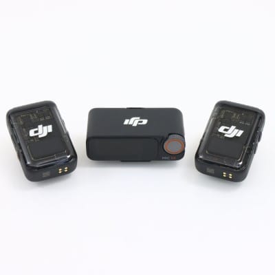 DM1021 [DJI Mic 2 (トランスミッター×2 + レシーバー×1 + 充電ケース)]