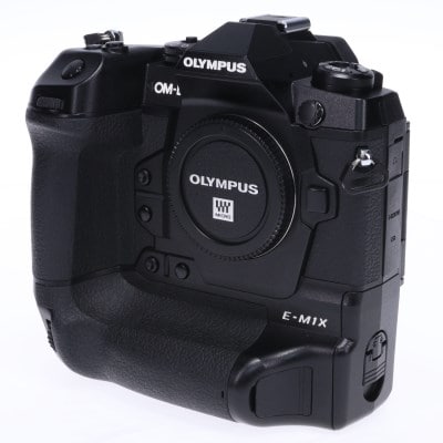 OM-D E-M1X ボディー