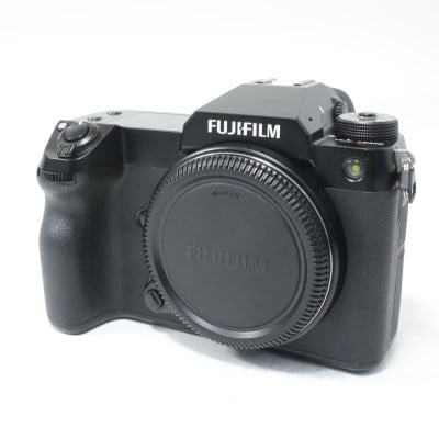 FUJIFILM GFX50S II ボディ