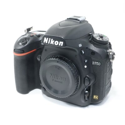 D750 ボディ