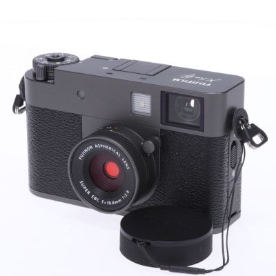 X half (FUJIFILM X-HF1) チャコールシルバー
