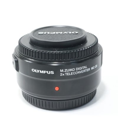 M.ZUIKO DIGITAL 2x Teleconverter MC-20