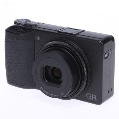 RICOH GR III