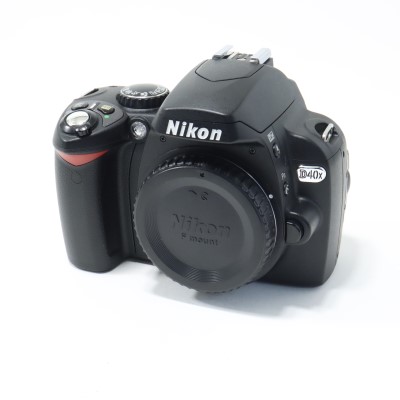 Nikon D40x デジタル一眼レフカメラ D40X - 概要 | 一眼レフカメラ | ニコン