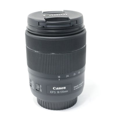 EF-S 18-135mm F3.5-5.6 IS USM