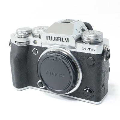 FUJIFILM X-T5 ボディ シルバー