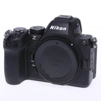 Z5II ボディ