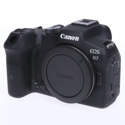 EOS R7 ボディー