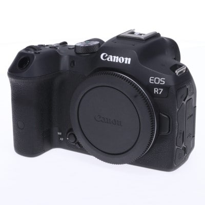 EOS R7 ボディー