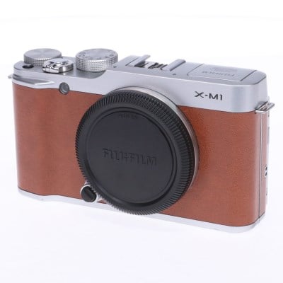 FUJIFILM X-M1 ボディ ブラウン