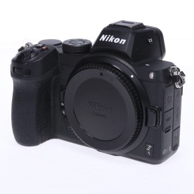 Nikon Z5 ボディ AB-ランク 中古｜フジヤカメラ