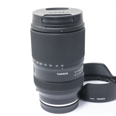 25-200mm F/2.8-5.6 Di III VXD G2 (Model A075S) ソニーEマウント