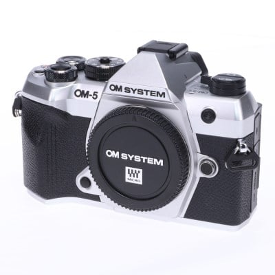 OM SYSTEM OM-5 Mark II ボディー シルバー