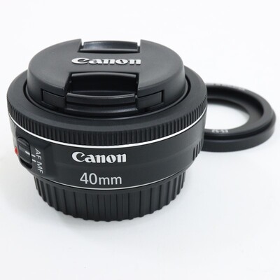 EF 40mm F2.8 STM ブラック