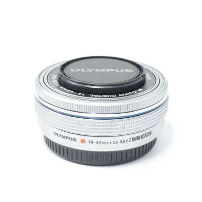 M.ZUIKO DIGITAL ED 14-42mm F3.5-5.6 EZ シルバー