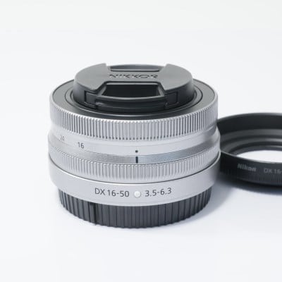 NIKKOR Z DX 16-50mm f/3.5-6.3 VR シルバー