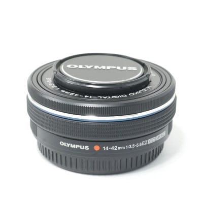 M.ZUIKO DIGITAL ED 14-42mm F3.5-5.6 EZ ブラック