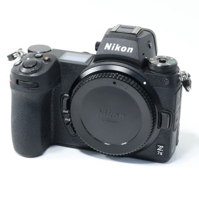 Z7II出品 フルサイズミラーレス一眼カメラ「Z7II」ボディ | ニコン | Z7II