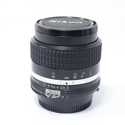 Ai Nikkor 85mm F2S