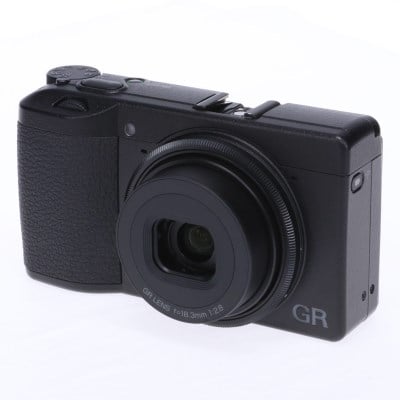 RICOH GR III