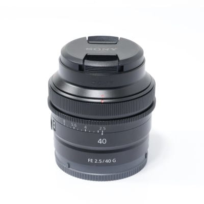 SONY FE 40mm F2.5 G SEL40F25G AB+ランク 中古｜フジヤカメラ