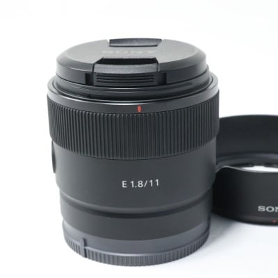 E 11mm F1.8 SEL11F18
