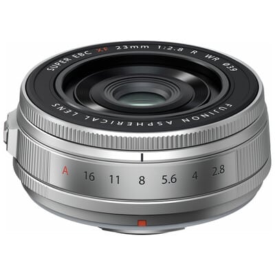 フジノンレンズ XF23mmF2.8 R WR シルバー(2025年12月5日発売予定)
