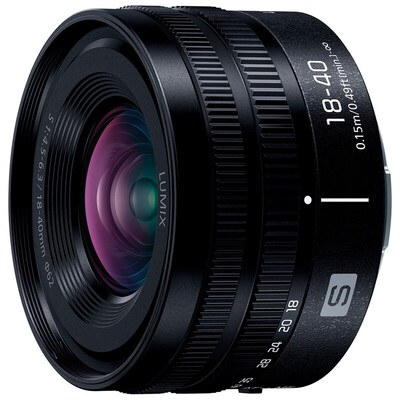 LUMIX S 18-40mm F4.5-6.3 S-R1840