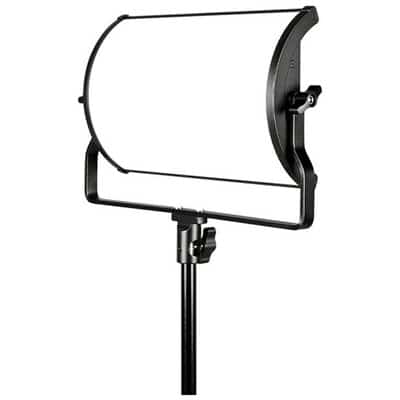 Nuada C60a Curved LED Light