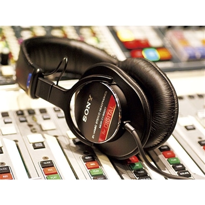 【未使用品！】 SONY MDR-CD900ST スタジオモニターヘッドホン ① モニターヘッドホンの超定番！SONY『MDR-CD900ST』その魅力に